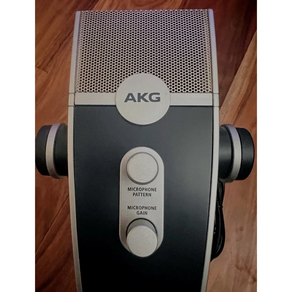 AKG Lyra Microphone 192 kHz for Podcast Studio Music Video - C44USB